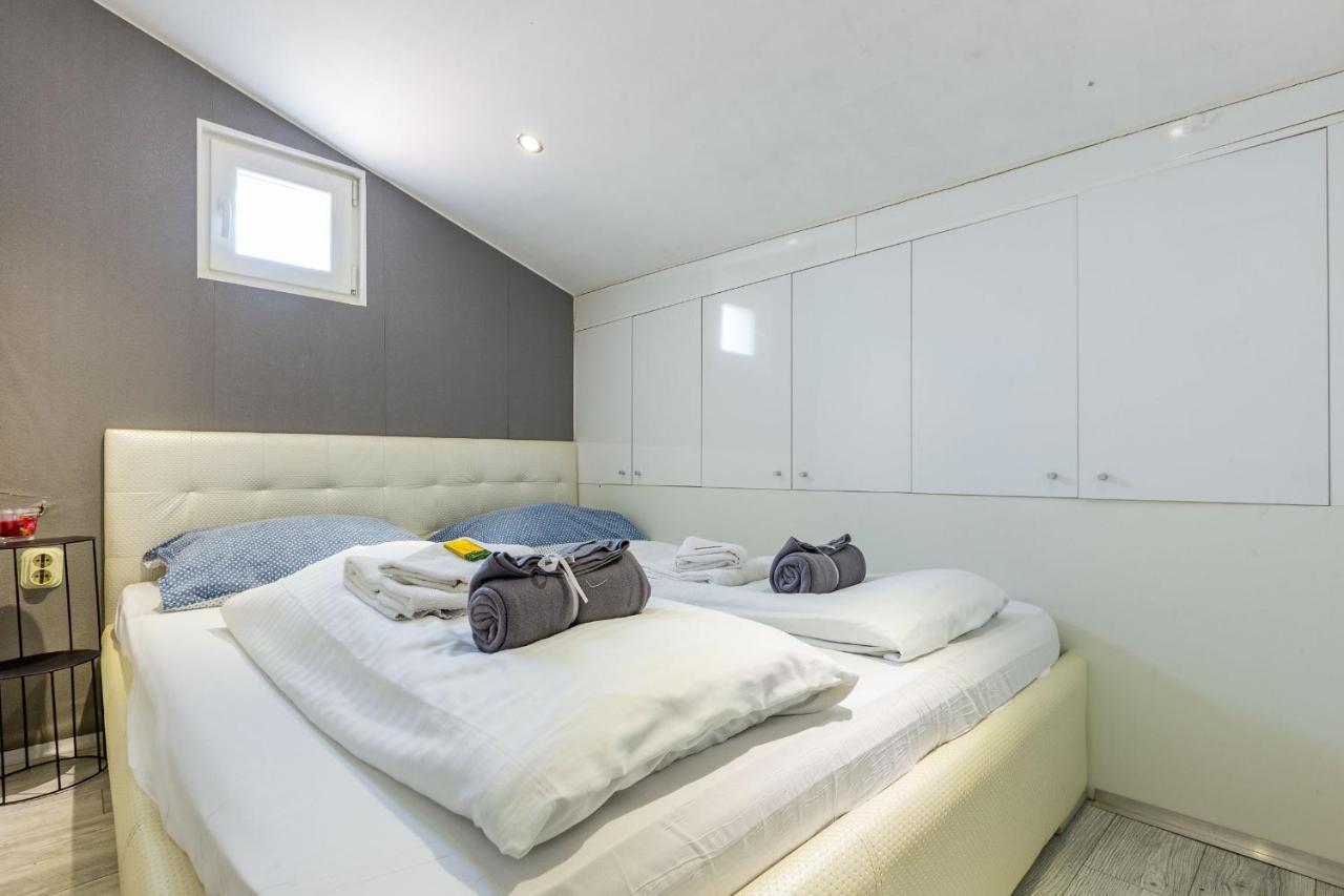 Alpha Loft 1Br Apartment In Center Zadar Exterior foto